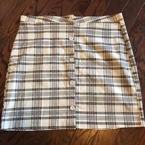 Like an angle plaid pencil skirt